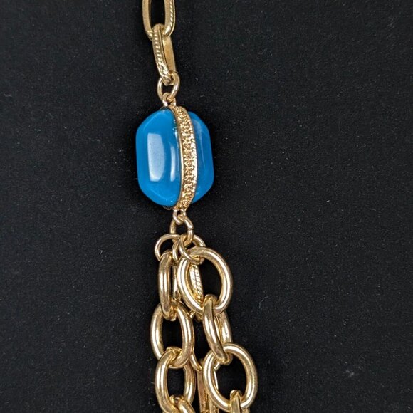 V. Gold Tone Chain Statement Necklace - Picture 3 of 5